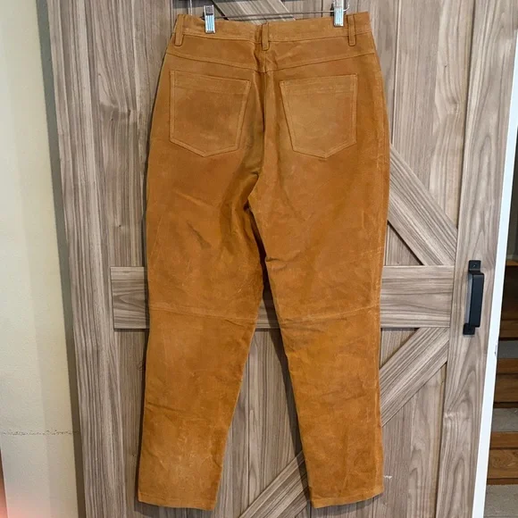 Bill Blass Women's Leather Pants in Tan